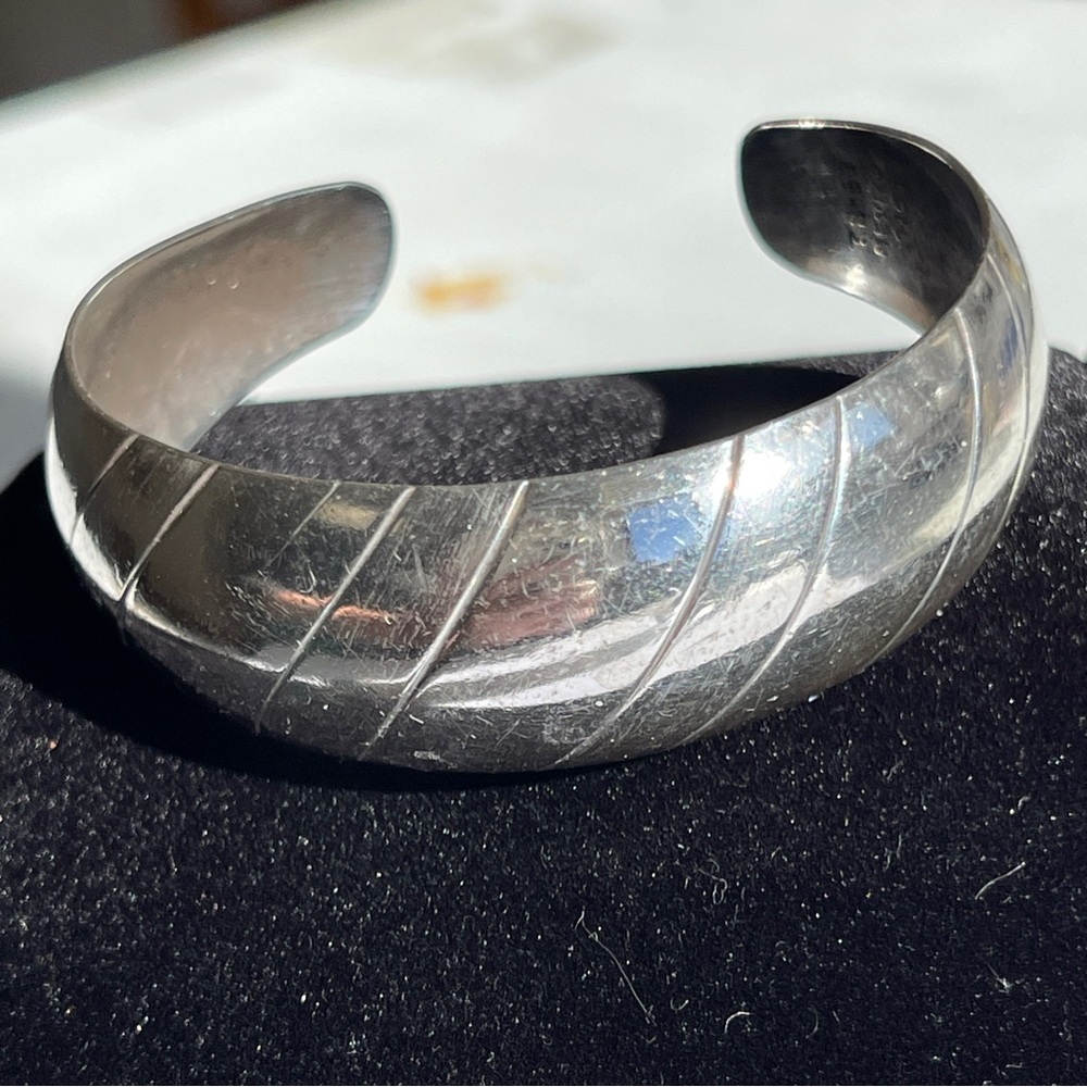 Vintage Taxco Striated Wide Cuff Bracelet 925 Sterling Silver 6” - Picture 5 of 8